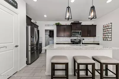6947 W Hedge Rose Drive, Tucson, AZ 85757 - Photo 11
