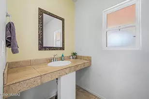 3819 N Look Backridge Pl, Tucson, AZ 85719 - Photo 13