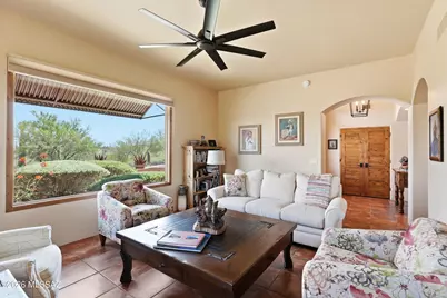 929 N Leutea Drive, Tucson, AZ 85745 - Photo 9