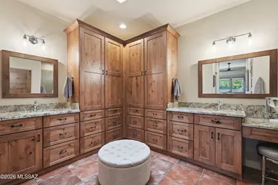 929 N Leutea Drive, Tucson, AZ 85745 - Photo 29