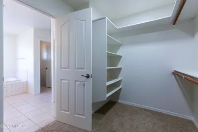 10640 N Stargazer Drive, Tucson, AZ 85737 - Photo 11