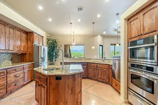 12720 N Coyote Crossing Trail, Tucson, AZ 85755 - Photo 13