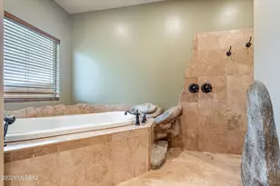 12720 N Coyote Crossing Trail, Tucson, AZ 85755 - Photo 27