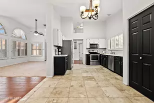 4617 W Lessing Ln, Tucson, AZ 85742 - Photo 5