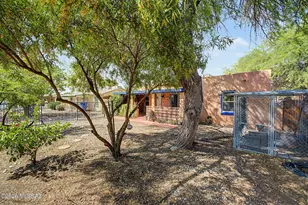 1049 E West Cir Dr, Tucson, AZ 85719 - Photo 3