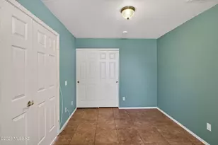 7695 W Summer Sky Dr, Tucson, AZ 85743 - Photo 7