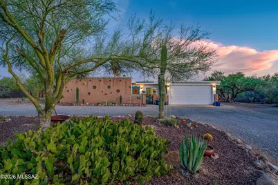 1585 W Sage Street, Tucson, AZ 85704 - Photo 1