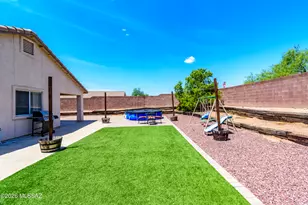 5496 W Dove of Peace Dr, Marana, AZ 85658 - Photo 3