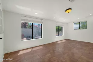 5560 N VÃ­a Umbrosa, Tucson, AZ 85750 - Photo 17