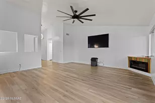 7023 W Cherry Tree Pl, Tucson, AZ 85757 - Photo 11