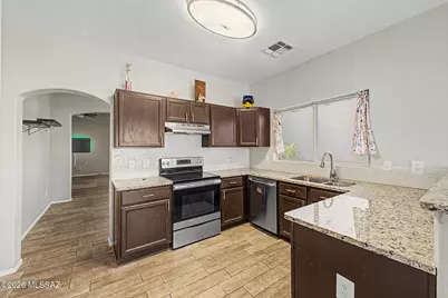 7321 W Sunset Mountain Drive, Tucson, AZ 85743 - Photo 3