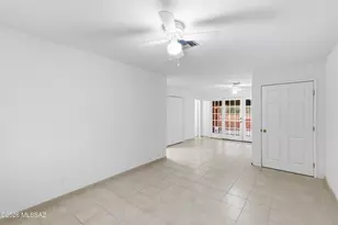 925 E VÃ­a Velitas, Tucson, AZ 85718 - Photo 17
