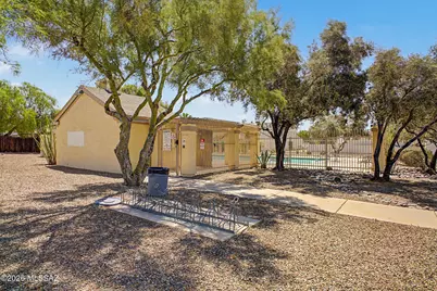 8633 N Siriga Way, Tucson, AZ 85742 - Photo 29