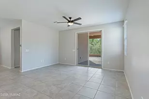 817 W Calle Tikal, Sahuarita, AZ 85629 - Photo 7