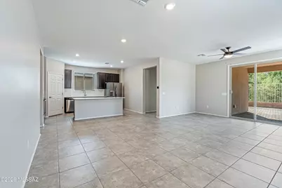 817 W Calle Tikal, Sahuarita, AZ 85629 - Photo 5