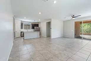 817 W Calle Tikal, Sahuarita, AZ 85629 - Photo 5
