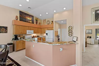 322 N VÃ­a Del Ciruelo, Green Valley, AZ 85614 - Photo 17