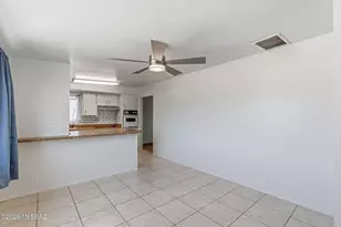 7565 E 29th St, Tucson, AZ 85710 - Photo 17