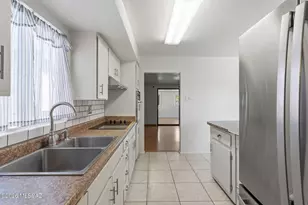 7565 E 29th St, Tucson, AZ 85710 - Photo 23