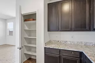8709 N Magdalena Pl, Tucson, AZ 85742 - Photo 13