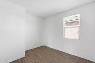 8709 N Magdalena Pl, Tucson, AZ 85742 - Photo 15