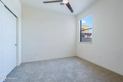 109 E Castlefield Circle, Tucson, AZ 85704 - Photo 25