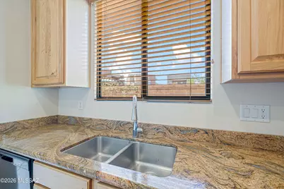 109 E Castlefield Circle, Tucson, AZ 85704 - Photo 17