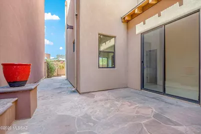 109 E Castlefield Circle, Tucson, AZ 85704 - Photo 5