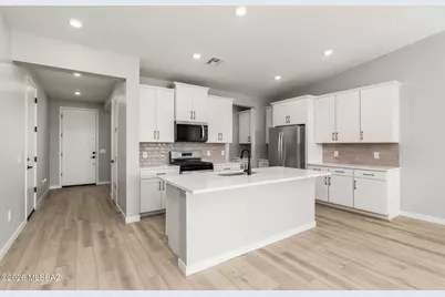 13320 N Red Lantern Way, Marana, AZ 85653 - Photo 5