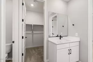 13328 N Red Lantern Wy, Marana, AZ 85653 - Photo 9