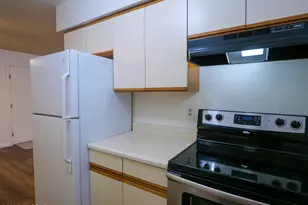 6331 N Barcelona Ct, Tucson, AZ 85704 - Photo 7