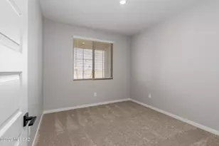 13336 N Red Lantern Wy, Marana, AZ 85653 - Photo 5