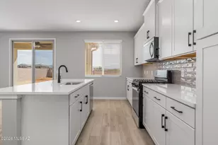 13336 N Red Lantern Wy, Marana, AZ 85653 - Photo 11