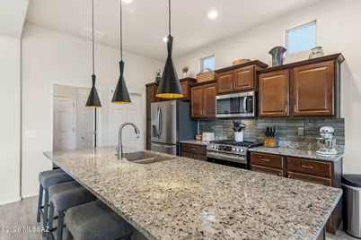 864 N Camino Cerro Morado, Green Valley, AZ 85614 - Photo 11