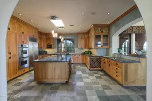 13221 E Saddlerock Rd, Tucson, AZ 85749 - Photo 3