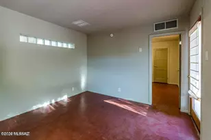 2110 E Water St, Tucson, AZ 85719 - Photo 5