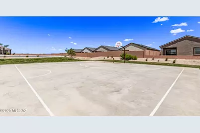 12568 W Nicholas Drive, Marana, AZ 85653 - Photo 25