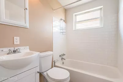 106 E Apache Street, Huachuca City, AZ 85616 - Photo 23