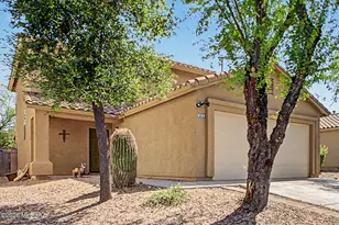697 W Cholla Crest Dr, Green Valley, AZ 85614 - Photo 37
