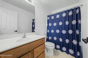 697 W Cholla Crest Dr, Green Valley, AZ 85614 - Photo 19