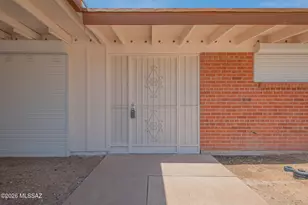7351 E 19th St, Tucson, AZ 85710 - Photo 5