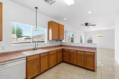 4821 E Twinflower Place, Tucson, AZ 85756 - Photo 17