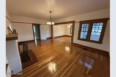 1902 E Hawthorne Street, Tucson, AZ 85719 - Photo 1