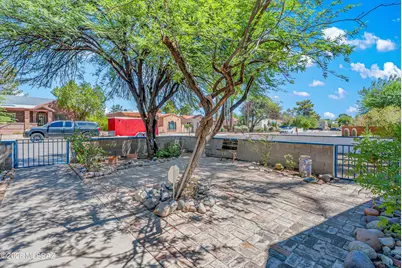 1902 E Hawthorne Street, Tucson, AZ 85719 - Photo 7