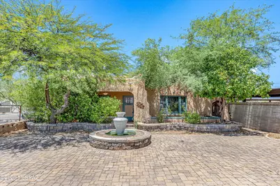 2421 E Speedway Boulevard, Tucson, AZ 85719 - Photo 1