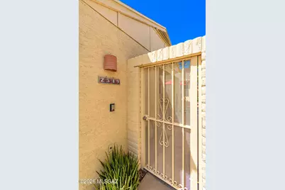 2549 N Palo Santo Drive, Tucson, AZ 85745 - Photo 41