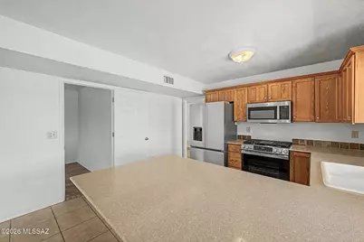 875 W Calle Dadivoso, Tucson, AZ 85704 - Photo 7