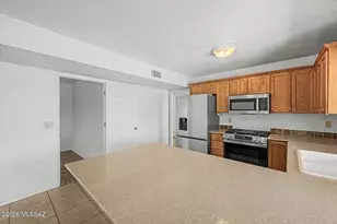 875 W Calle Dadivoso, Tucson, AZ 85704 - Photo 7