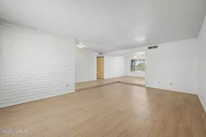 875 W Calle Dadivoso, Tucson, AZ 85704 - Photo 5