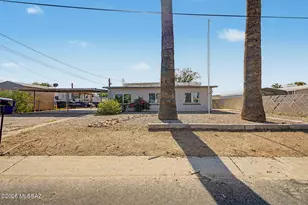 3149 N Iroquois Ave, Tucson, AZ 85705 - Photo 1